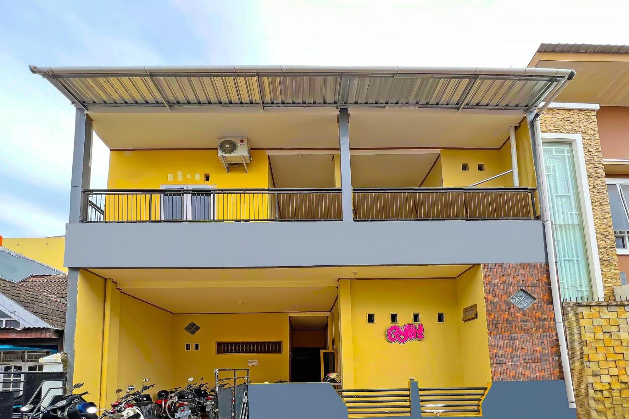 Spot On 92547 Wisma Dg Tata Makassar Exteriör bild